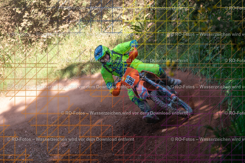 Wolfshausen 3 Lauf -868 | Sportfotografie von RO-Fotos: Motorsport, Motocross, Enduro, Laufveranstaltungen und Triathlon. Professionelle Fotos von Sportlern und Events. - Realisiert mit Pictrs.com