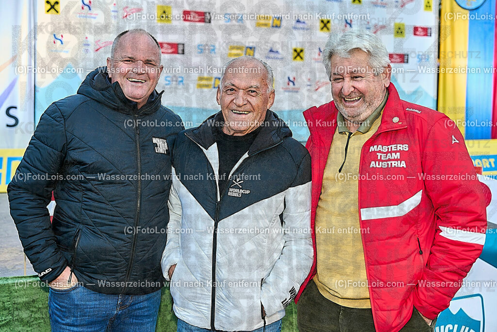ALP4126_WCM_Siegerehrung | (C)FotoLois.com, Alois Spandl, World Criterium Masters Ski Alpin 2023 Hochkar, Slalom C, GS-B, SuperGiant A, Di 21. März 2023.