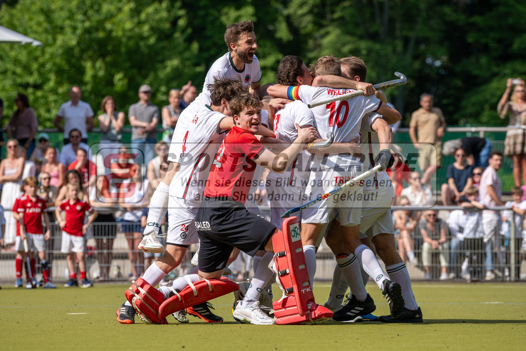 SFE_20240511_0215 | Köln, Deutschland, 11.05.2024:  in Aktion waehrend des Spiels der Feldhockey 1. Bundesliga Herren zwischen VF 2/2 Crefelder HTC - Rot Weiss Köln im KTHC Stadion Rot-Weiss Köln Tennis and Hockey Club am 11.05.2024 in Köln, Deutschland. (Foto von Stephan Fehrmann)

Köln, Germany, 11.05.2024:  in action during the game of Feldhockey 1. Bundesliga Herren between VF 2/2 Crefelder HTC - Rot Weiss Köln in KTHC Stadion Rot-Weiss Köln Tennis and Hockey Club at 11.05.2024 in Köln, Deutschland. (Foto from Stephan Fehrmann)