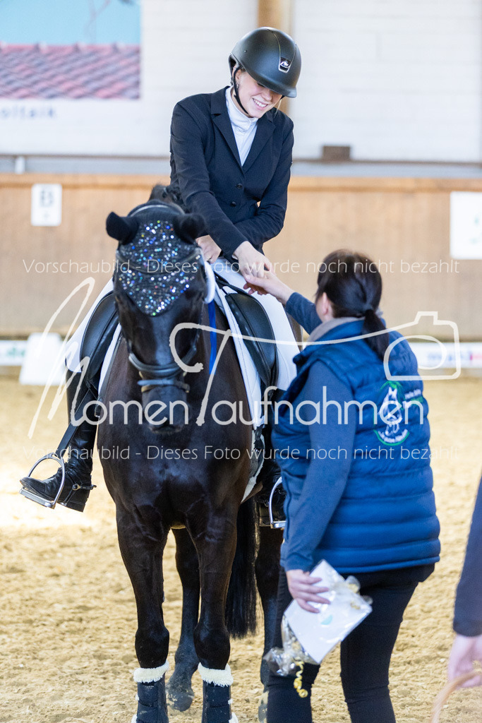 Sth-LPO25-DrR-L-307 | MomenTaufnahmen Pferdesportfotos