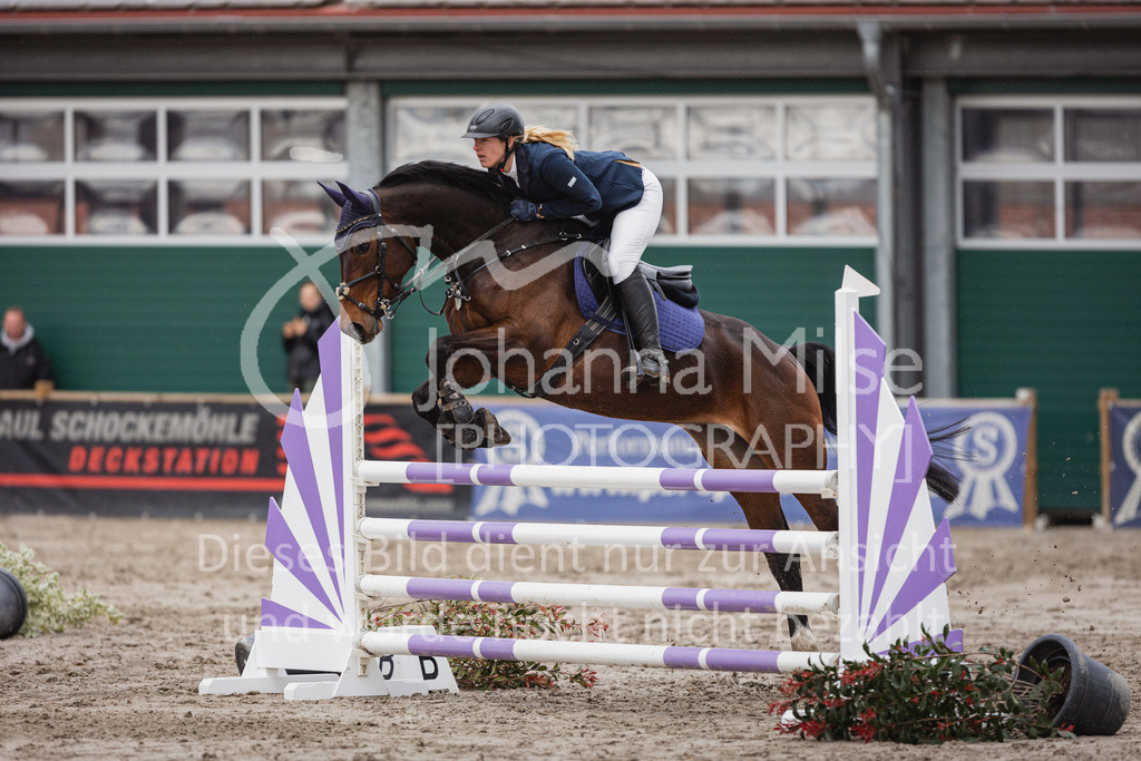 230411_Mühlen_03SprPf-L-382 | Deine schönsten Turniermomente als professionelle Fotos! Entdecke hochwertige Pferdesport-Fotografie im Online-Shop. Jetzt Fotos finden & bestellen!