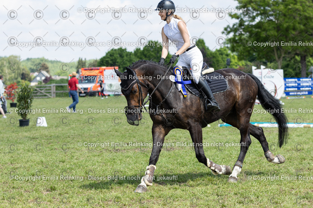 CL5A3898 | Emilia Reinking Fotografie - Realisiert mit Pictrs.com