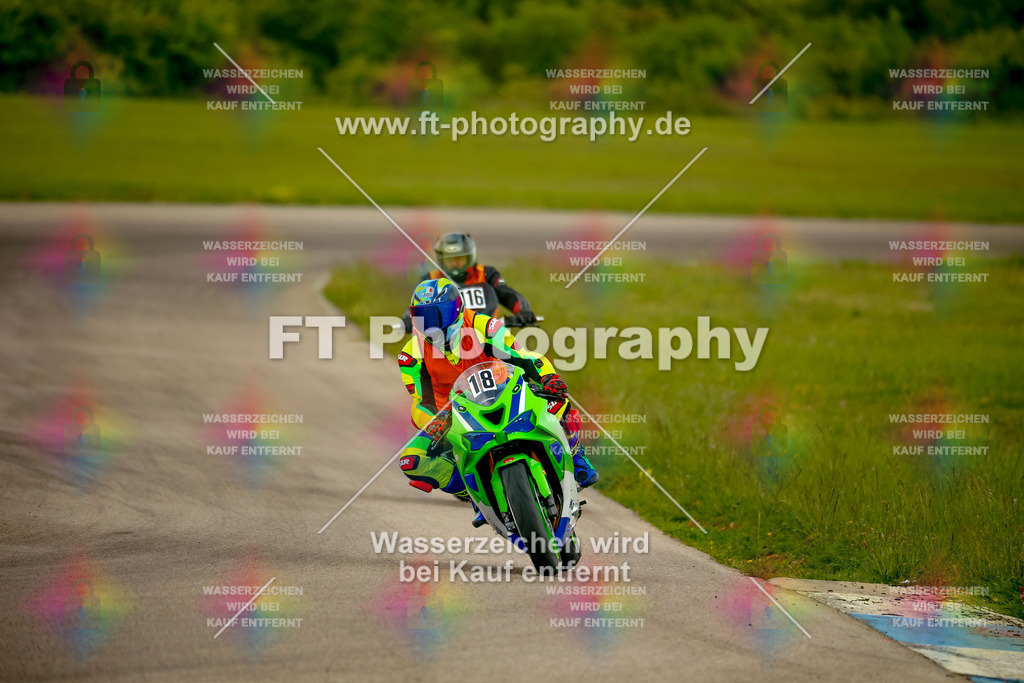 _MOT2433 | Hier findet Ihr Bilder von Touristenfahrten auf der Nürburgring Nordschleife oder von anderen Veranstaltungen die ich besucht habe. Viel Spass beim Durch Schauen 