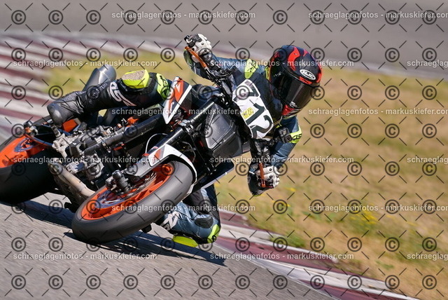 26bt04-0834 | markuskiefer.com - Realisiert mit Pictrs.com