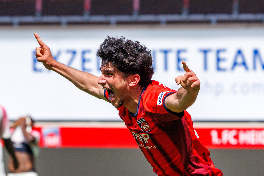 20260503-U19_FCH-LEV_104 | 1.FC Heidenheim 1846 vs. Bayer 04 Leverkusen, Fußball, U19, A-Junioren, NWL, U19-DFB-Nachwuchsliga, 2025/2026, Achtelfinale, 03.05.2026 in Heidenheim, Voith Arena(Foto: Michael Bulling) - Realisiert mit Pictrs.com