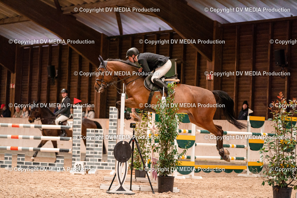 Springen Tag 3-302 | dv-media-shop - Realisiert mit Pictrs.com