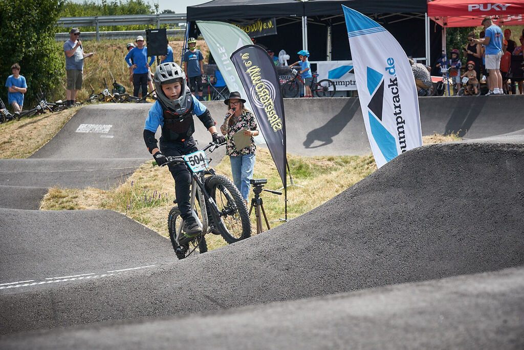 202506251-02 PM25 2@sebastiankopp | German Pumptrack Series - Realisiert mit Pictrs.com