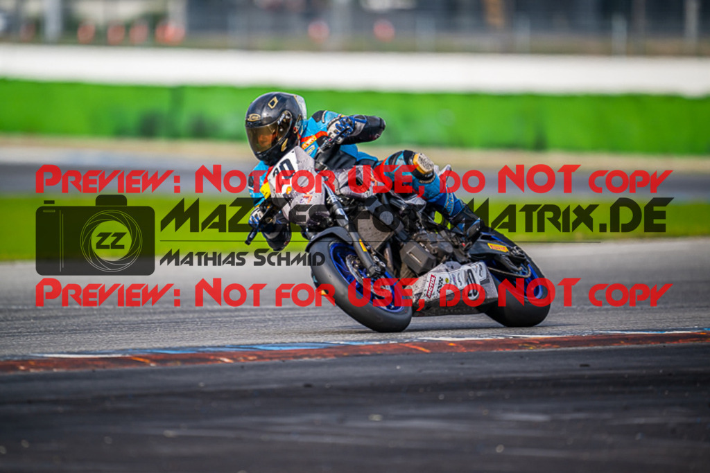 MaZZes_FotoMatrix_220924_2771 | TWIN CUP