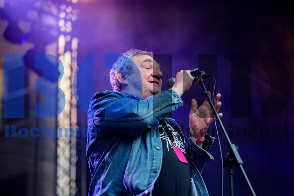 Bochum total 2024 - Die Kassierer  {date} -  | {headline}(Foto: Sebastian Sendlak / BOND) - Realisiert mit Pictrs.com