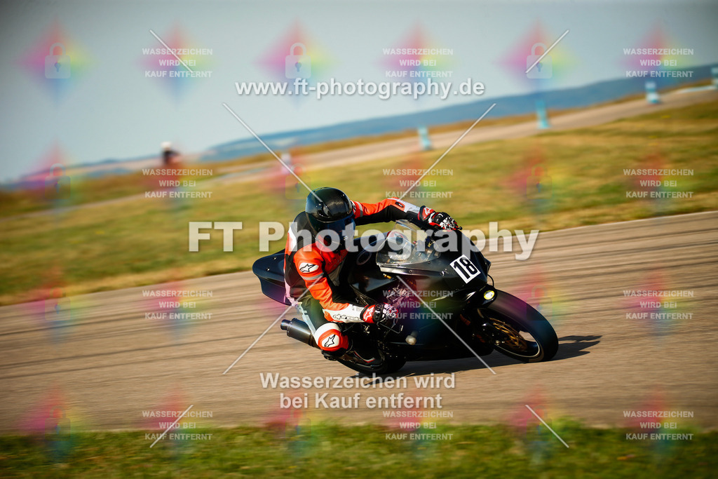 _MOT5831 | Hier findet Ihr Bilder von Touristenfahrten auf der Nürburgring Nordschleife oder von anderen Veranstaltungen die ich besucht habe. Viel Spass beim Durch Schauen 