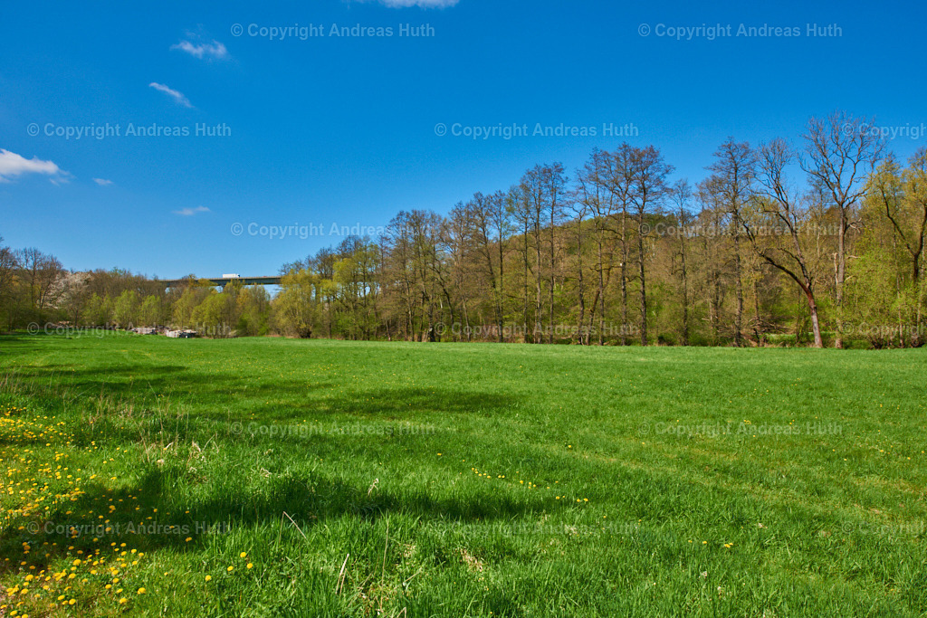 Blick aus dem Triebischtal auf die neue Autobahn-Triebischtalbrücke 02 | Bedeutsame Landschaften Deutschlands - Realisiert mit Pictrs.com