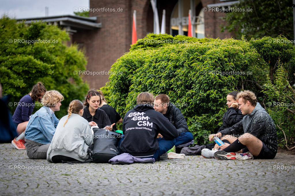 22. ASV Nachtlauf; Koeln, 28.05.25 | Impressionen vom 22. ASV Nachtlauf am 28.05.25 am Tanzbrunnen in Koeln. Foto: BEAUTIFUL SPORTS/Axel Kohring