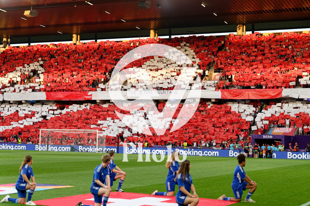 Spain v Switzerland - UEFA Women's EURO 2025 Quarter-Final | BERN, SWITZERLAND - JULY 18:  Fans of Switzerland with flags /banner during the UEFA Women's EURO 2025 Quarter-Final match between Spain v Switzerland at Stadion Wankdorf on July 18, 2025 in Bern, Switzerland. (Photo by Giuseppe Velletri/Sports Press Photo/Getty Images)