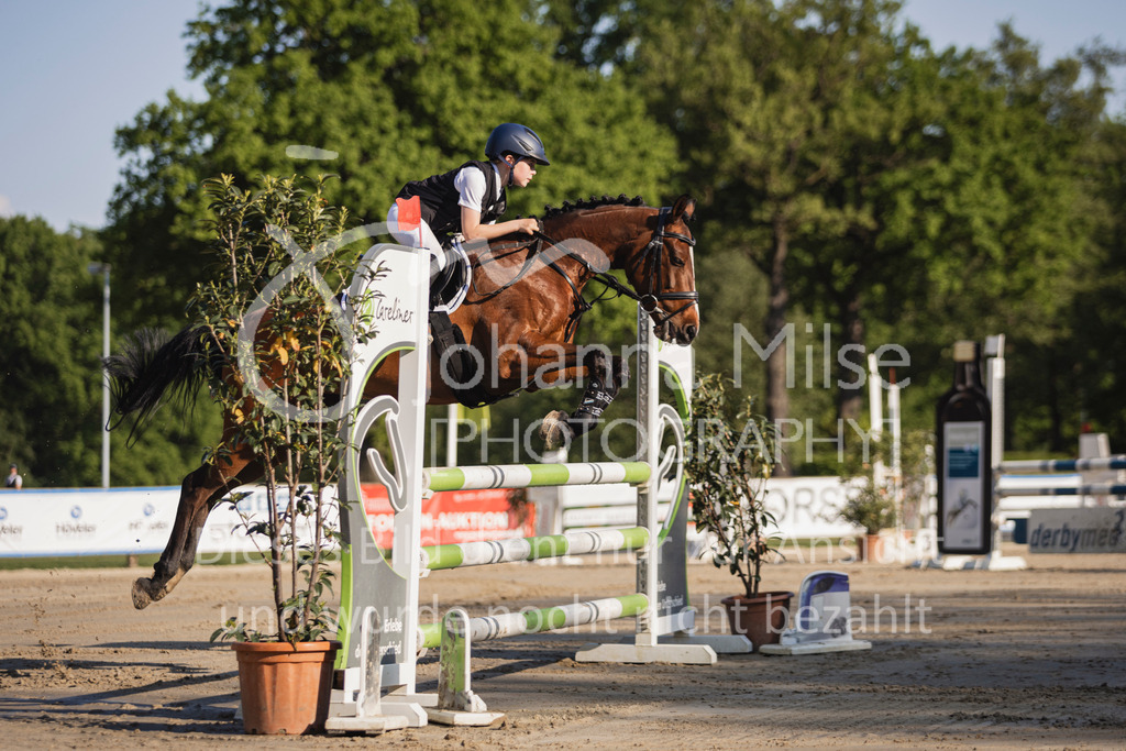 250501_MünsterHandorf_PonyTrophy-246 | Deine schönsten Turniermomente als professionelle Fotos! Entdecke hochwertige Pferdesport-Fotografie im Online-Shop. Jetzt Fotos finden & bestellen!
