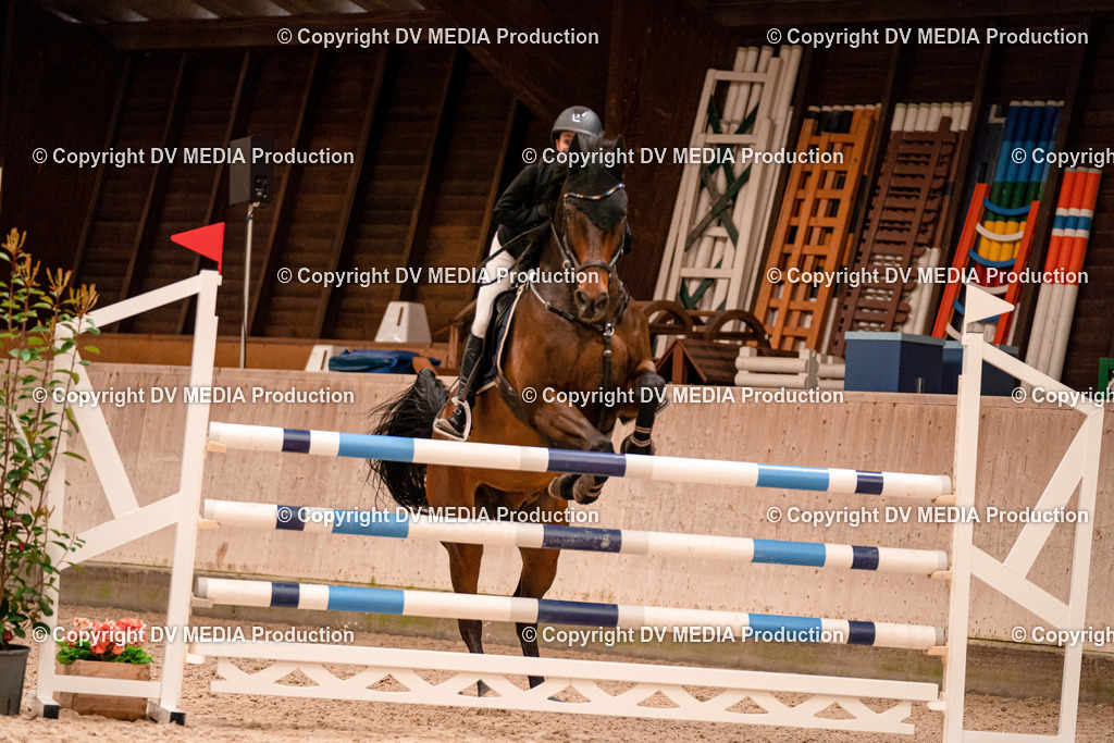 Springen Tag 1-603 | dv-media-shop - Realisiert mit Pictrs.com