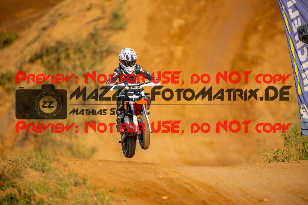 MaZZes-Fotomatrix-20260815-598692 | ROOKIES