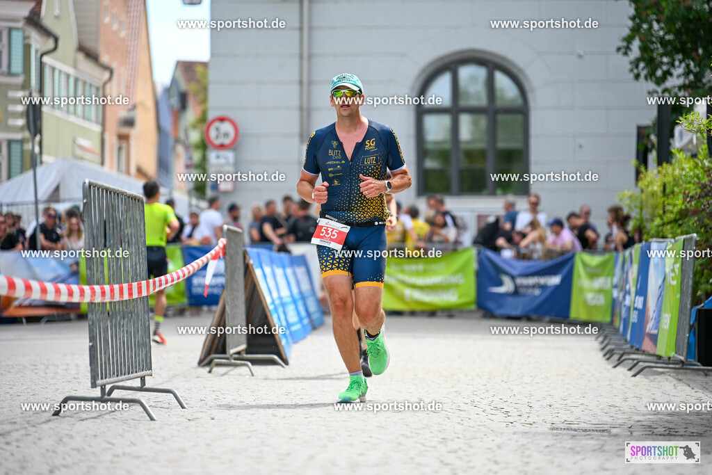 SZI_9086 | Stadttriathlon Erding 2025. #yourpictrs #sportshot_your_pictrs @Sportshotphotography #stadttriathlonerding Copyright: www.sportshot.de