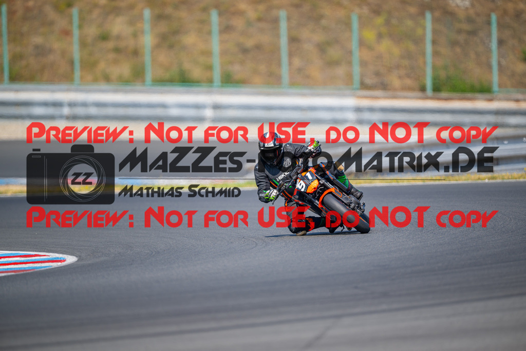 MaZZes-Fotomatrix-20260805-529189 | OPEN