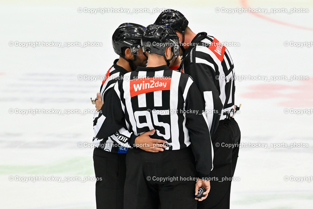 EC IDM Wärmepumpen VSV vs. HC Bozen 19.9.2023 | Sternat Christoph, Konc Daniel, Drums Oto, Referees, win2day icehockeyleague, EC IDM Wärmepumpen - HC Bozen  am 19.09.2023 in Villach (Stadhalle Villach), Austria, (Photo by Bernd Stefan)
