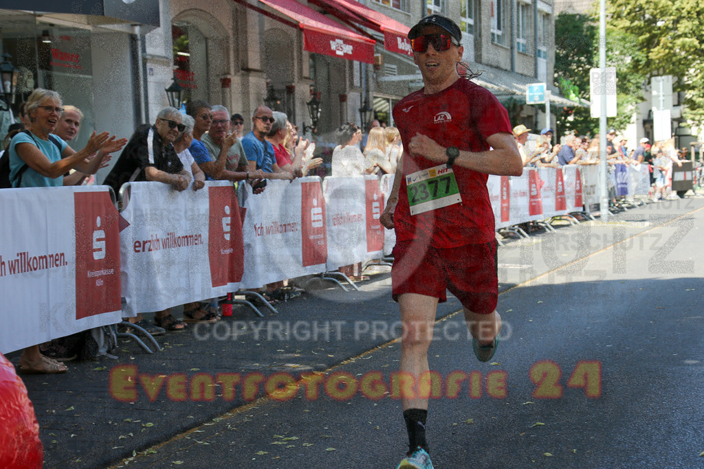 250621_1142_EX1_3843 | Sportfotografie im Rhein-Sieg Kreis, Köln, Bonn, NRW, Rheinland Pfalz, Hessen, etc. Unser Tätigkeitsfeld umfasst den Laufsport vom Volkslauf über den Marathon, Duathlon, Triathon bis zum Ultralauf wie Kölnpfad Ultra oder Schindertrail.