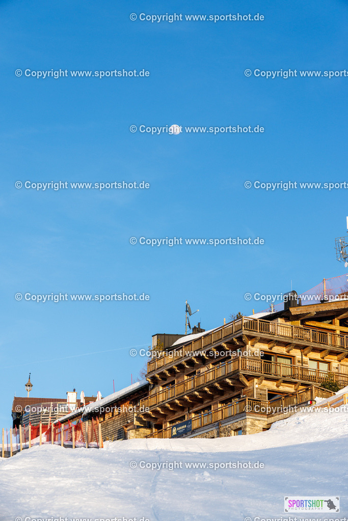 SZI_6259 | VerticalUp! #vertical_up_kitzbuehel #sportshot_your_pictrs #yourpictrs #dinafit #verticalup!2026