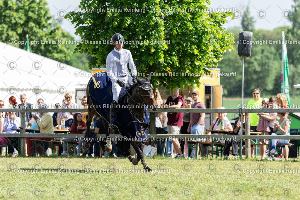 CL5A4717 | Emilia Reinking Fotografie - Realisiert mit Pictrs.com