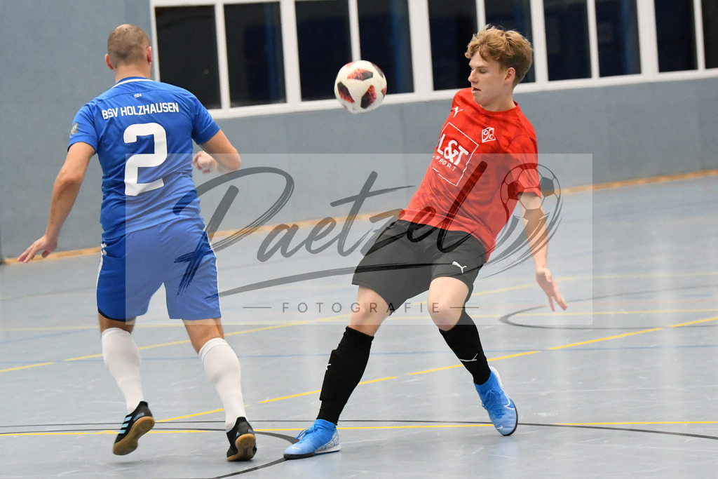20200119_VGHCUP_0074 | Fußball, Herren:   beim 35. Schledehauser VGH-Cup am 19.01.2020 in der Waldsporthalle Schledehausen in Schledehausen, Deutschland.(Foto von Nico Paetzel) - Realisiert mit Pictrs.com