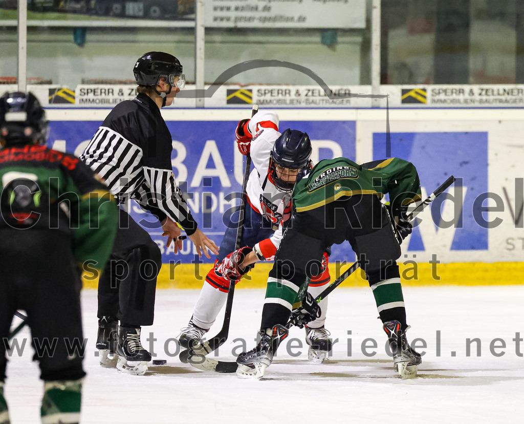 2022-12-04_118_TSV_Erding_gegen_EHC_Klostersee | Erding, Deutschland, 04.12.2022:
Eishockey, Bayernliga U17 2022 / 2023, 11. Spieltag, TSV Erding gegen EHC Klostersee, Endergebnis: 3:5

Foto: Christian Riedel / fotografie-riedel.net