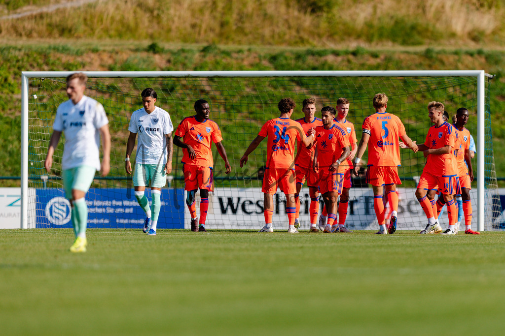Testspiel, Saison 2026/27: SC Preußen Münster - Kickers Emden | Billerbeck, 10.07.2026: Testspiel, SC Preußen Münster gegen Kickers Emden auf der Anlage des DJK Billerbeck in Billerbeck. Foto: sportfotografie.ms | Markus Paletta - Realisiert mit Pictrs.com