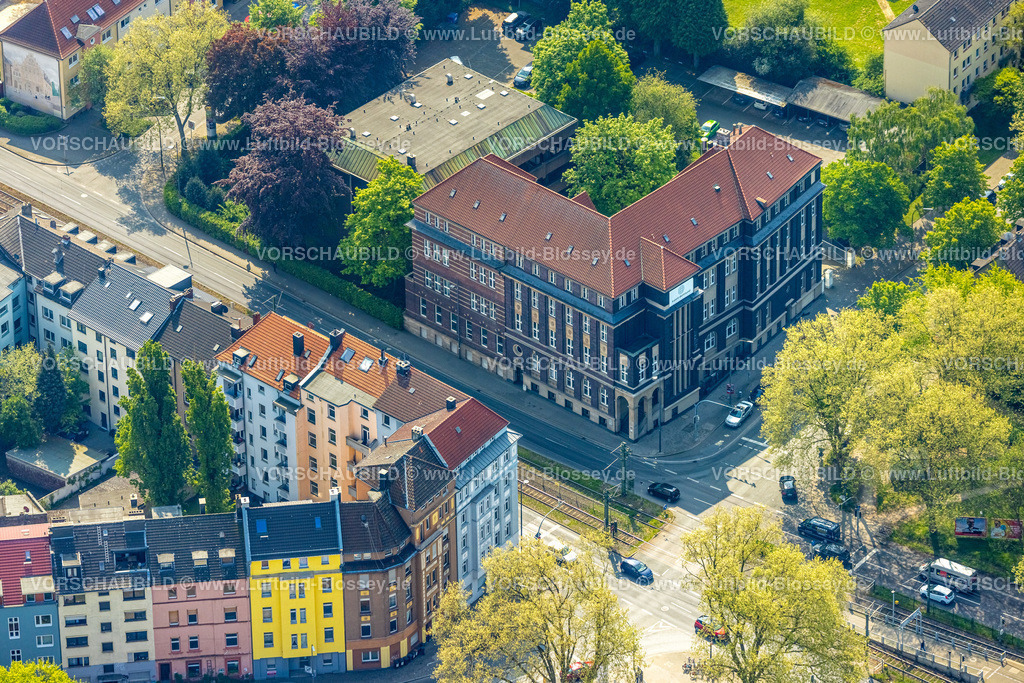 Dortmund220500773DortmunderHafen | Luftbild vom Dortmunder Hafen mit Speicherstraße und Kanalstraße, e-port-dortmund, Dortmund-Ems-Kanal, Containerhafen,  Hafen, Dortmund, Ruhrgebiet, Nordrhein-Westfalen, Deutschland 