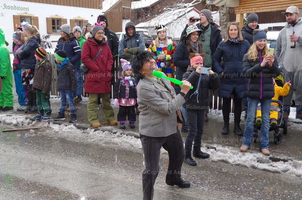 IMGP2737 | fotografiert von Axel PollmannLeonhardi Wallfahrt Benediktbeuern und Murnau, Fronleichnam, Fasching, Landschaft im Loisachtal und Benediktbeuern  - Realisiert mit Pictrs.com