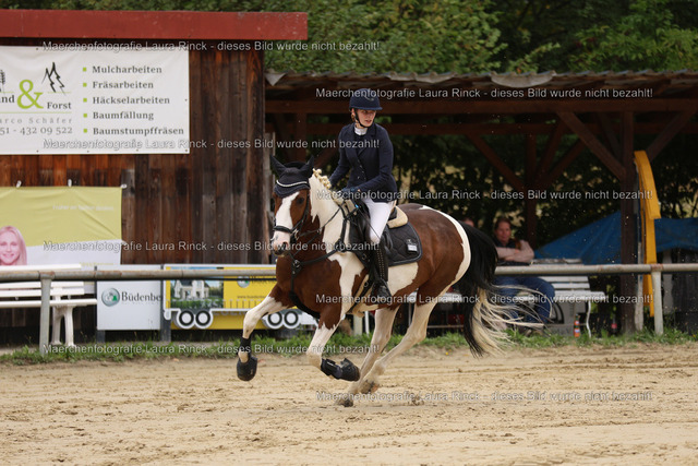 HG9A4881 | laurarinckfotografie - Realisiert mit Pictrs.com