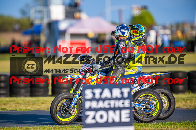 MaZZes_FotoMatrix_230930_9818 | S4