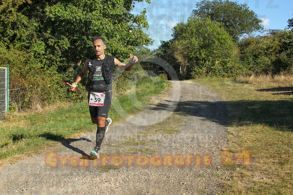 250830_1714_EV4_4769 | Sportfotografie im Rhein-Sieg Kreis, Köln, Bonn, NRW, Rheinland Pfalz, Hessen, etc. Unser Tätigkeitsfeld umfasst den Laufsport vom Volkslauf über den Marathon, Duathlon, Triathon bis zum Ultralauf wie Kölnpfad Ultra oder Schindertrail.