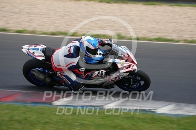 2024_05_25_PBK_23460 | Sportfotografie; SlowMotion; Video; Rennstrecke; Hafeneger; Speer; Racing; RSE; BMW; CBO; Trackday; Motorsportarena; Hockenheimring; Brno; Most; Barcelona; Valencia