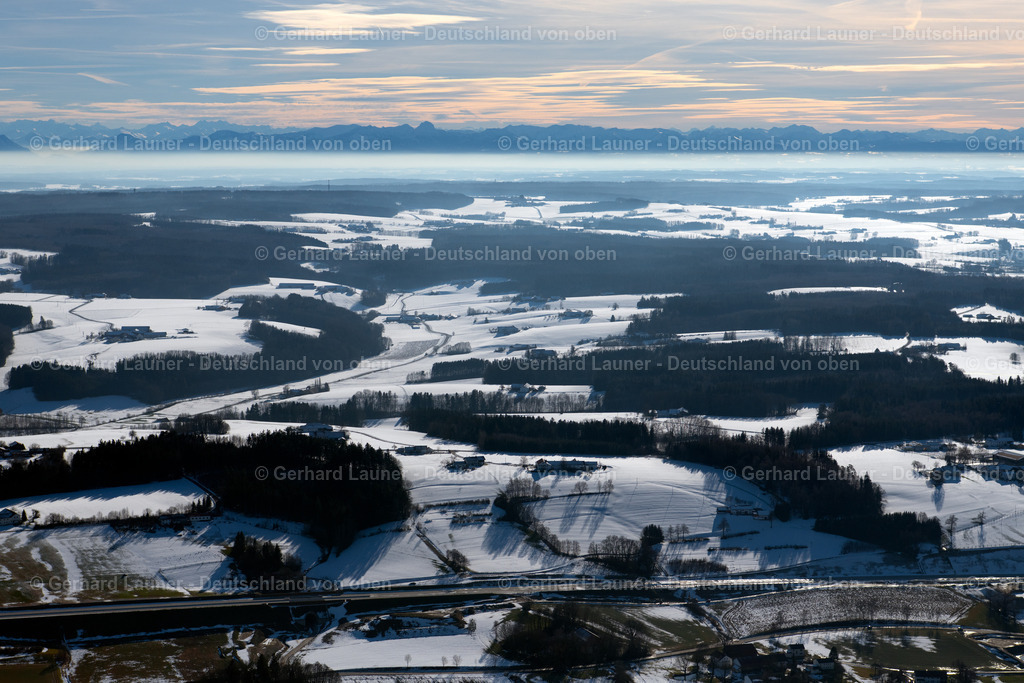 3900079 | Landschaft südwestl. von Pfaffing mit Blick zu den Alpen