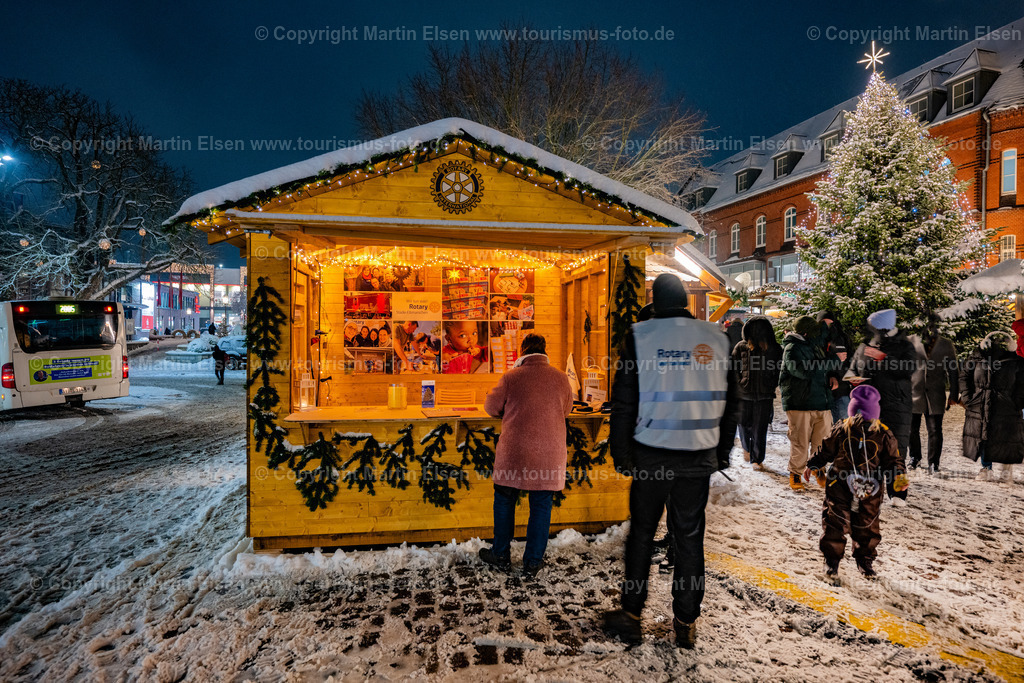 Stade Rotary Hütte Schnee Winter_ELS_8459051223 | Stader Weihnachstmarkt - Realisiert mit Pictrs.com