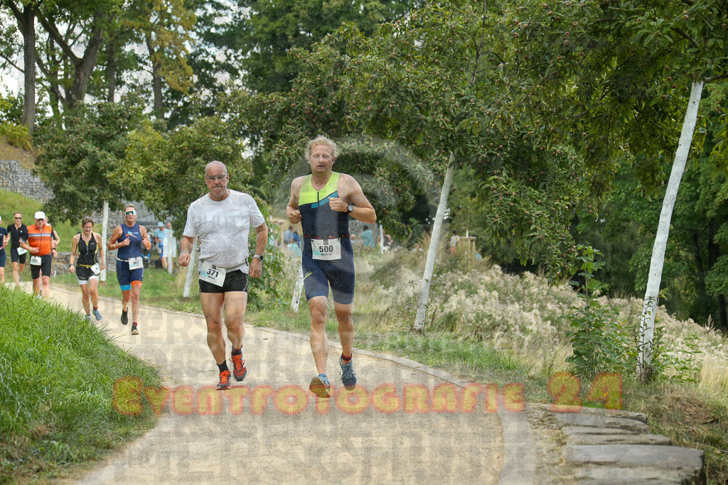 250824_1356_EX1_4341 | Sportfotografie im Rhein-Sieg Kreis, Köln, Bonn, NRW, Rheinland Pfalz, Hessen, etc. Unser Tätigkeitsfeld umfasst den Laufsport vom Volkslauf über den Marathon, Duathlon, Triathon bis zum Ultralauf wie Kölnpfad Ultra oder Schindertrail.