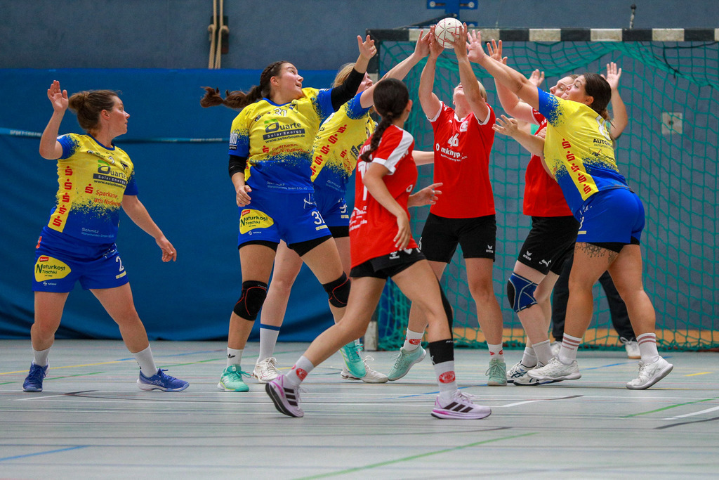 Lobberich-Neukirchen310825_009 | Bildergalerie von Sport-Ereignissen aber auch von weiteren spannenden Dingen - nicht nur vom Niederrhein. In Anlehnung an den bekannten Spruch von Hanns Dieter Hüsch heißt das Motto: "Niederrhein ist überall".  - Realisiert mit Pictrs.com