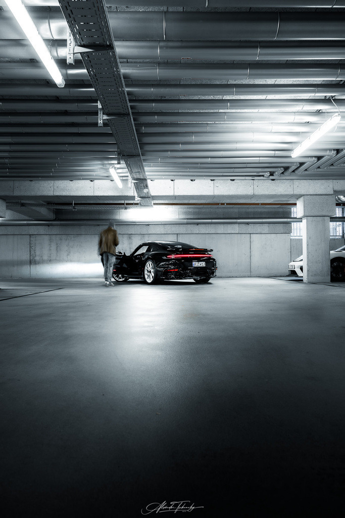 911 Turbo 992 | Entdecken Sie die faszinierende Welt von Alexander Tschuncky Arts: Kreative Fotografie, atemberaubende Automobilkunst und hochwertiger Bilderdruck. Lassen Sie sich inspirieren! - Realisiert mit Pictrs.com