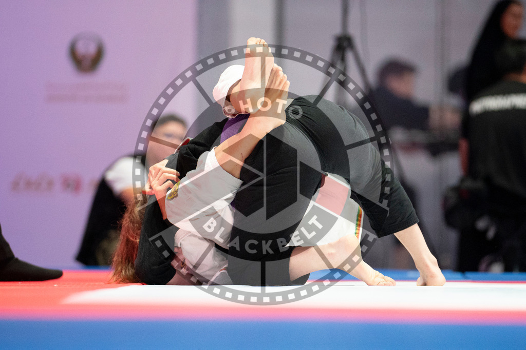 20231109PBB6358 | Fighters compete during the AJP World Professional Championship in the Mubadala Arena in Abu Dhabi, Arab United Emirates, on November 9, 2023.