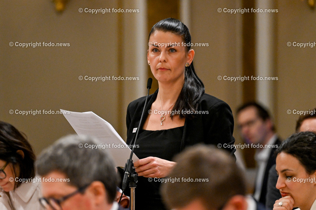 Landhaus Linz_ Promenade_ Landtagssitzung_ 25.01.2024-73 | 25.01.2024, Landhaus Linz AUT, Promenade, Landtagssitzung, im Bild Dagmar Haeusler (MFG, LAbg.)