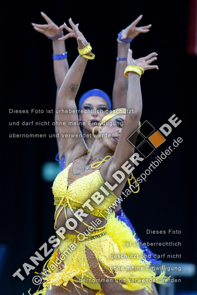 20240310-01605 | Hier finden Sie Tanz Bilder vom Latein und Standard Formationen tanzen. Sportbilder vom Tanzsport. Schöne Fotos und von Weltmeisterschaft, Europameisterschaft, Bundesliga, Regionalliga, Oberliga und Landesliga sowie von GOC Stuttgart, DanceComp, WM Bremen