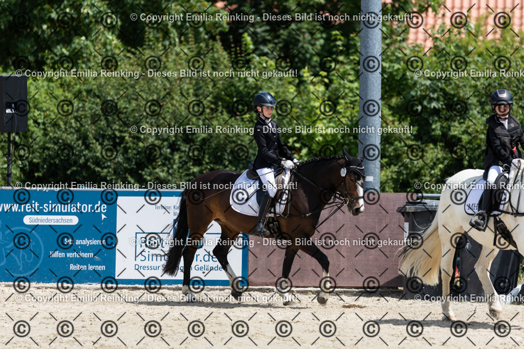 CL5A3668 | Emilia Reinking Fotografie - Realisiert mit Pictrs.com