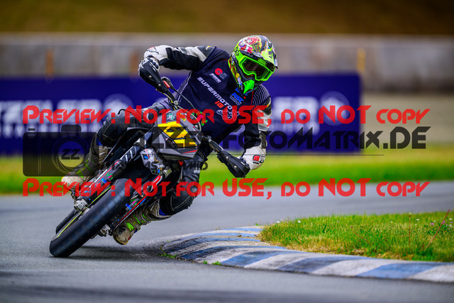 MaZZes_Fotomatrix_20250503_6007705_3929 | UE40