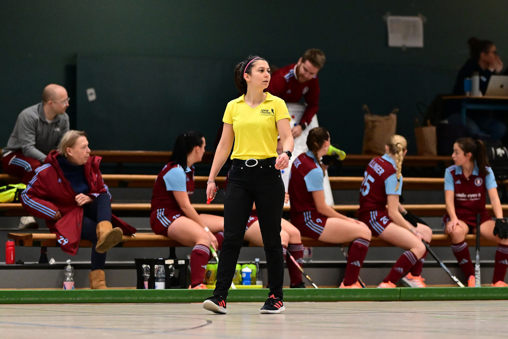 Hockey I Frauen I Halle 2024-2025 I 1. Bundesliga Nord I 7. Spieltag I Großflottbeker THGC - UHC Hamburg | Der Sportfotograf. - Realisiert mit Pictrs.com