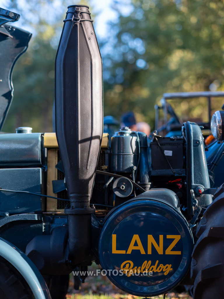 20251018-00149 | Erleben Sie hier die Faszination der klassischen Fahrzeuge in Bildern und lassen sich begeistern! - Realisiert mit Pictrs.com