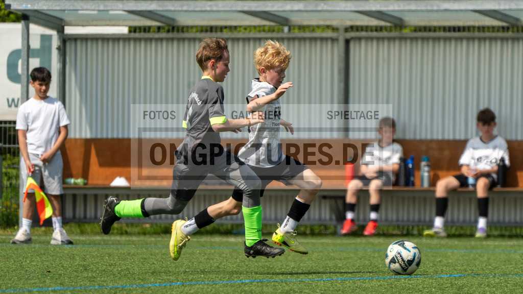 _OMG3205 | www.omgpictures.de, Sportfotograf, Verein, Fotograf, Baden Württemberg, Stuttgart, Heilbronn, omgpictures, Spieltag,  - Realisiert mit Pictrs.com