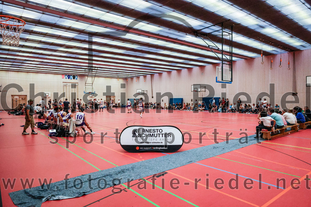 2022-05-15_118_SpVgg_Altenerding_gegen_TSV_Muenchen-Forstenried | Erding, Deutschland, 15.05.2022:
Basketball, Bezirksliga 2021 / 2022, Play-Offs, SpVgg Altenerding gegen TSV München-Forstenried, Endergebnis: 55:57

Foto: Christian Riedel / fotografie-riedel.net