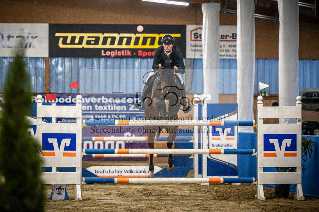 DOS_1304 | Entdecke hochwertige Reitturnierfotos von Foto Oger. Professionell, emotional und authentisch – jetzt Lieblingsmomente im Shop bestellen.Deutschlandweite Turnierfotografie. - Realisiert mit Pictrs.com